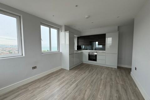 2 bedroom apartment to rent, Sandgate Road, Folkestone, CT20