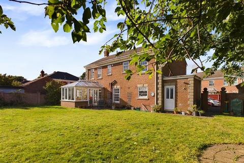 4 bedroom detached house for sale,  Ravensway, Downham Market PE38