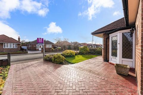 2 bedroom bungalow for sale, Wincham Road, Sale, Greater Manchester, M33