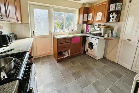 3 bedroom terraced house for sale, Bexhill Walk, Corby NN18