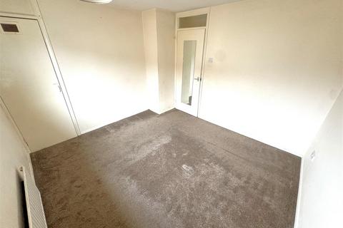 7 Bexhill Walk, Corby, NN18 0PY