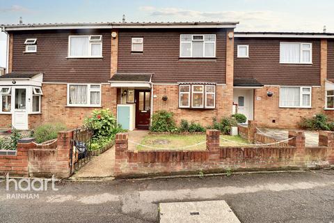 3 bedroom terraced house for sale, Ongar Way, Rainham