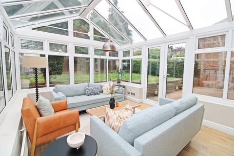 17 Tudor Road, Beckenham, BR3 6QR