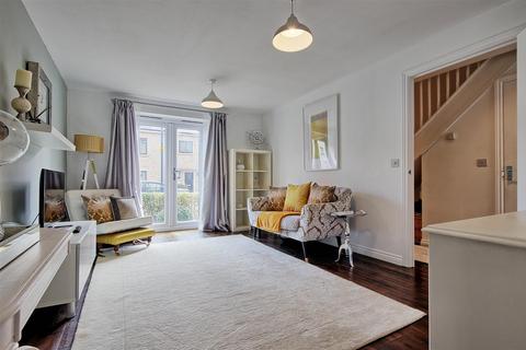 4 bedroom townhouse for sale, Central Avenue, Cambridge