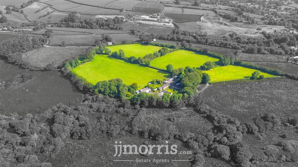 Talgarreg, LLANDYSUL 8 bed property with land for sale £850,000