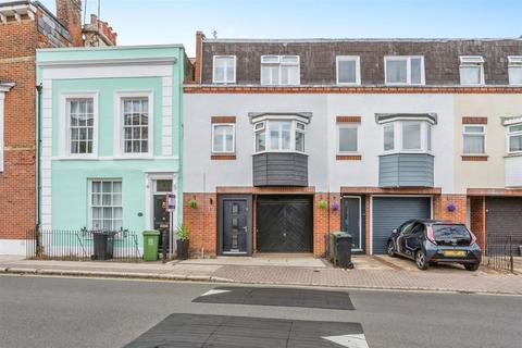 4 bedroom townhouse for sale, Green Road, Southsea