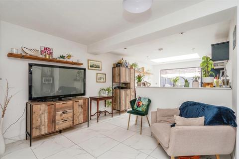 4 bedroom townhouse for sale, Green Road, Southsea