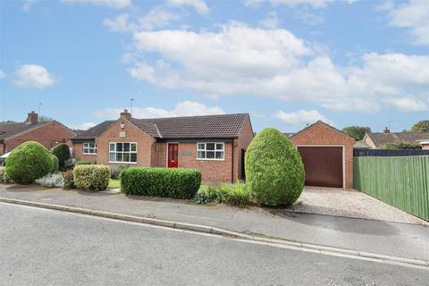 3 bedroom detached bungalow for sale, Cundall Avenue, Asenby