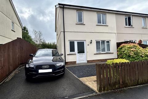 2 bedroom semi-detached house for sale, Ffynnon Y Waun, Ponthenry, Llanelli