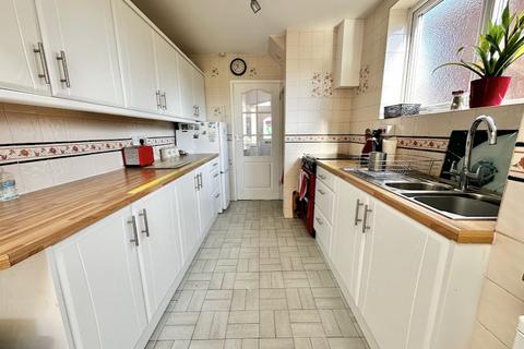 4 bedroom semi-detached house for sale, Springfield Drive, Thornton FY5