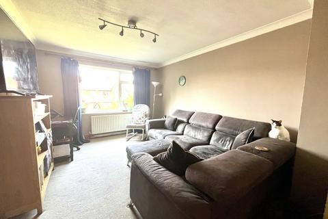 2 bedroom flat for sale, Church Lane, Chessington, Surrey. KT9 2DL