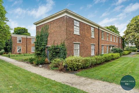 2 bedroom end of terrace house for sale, Trenchard Lane, Bicester OX27