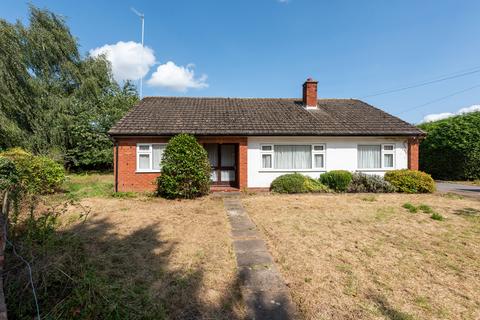 3 bedroom bungalow for sale, Norton, Worcester, Worcestershire