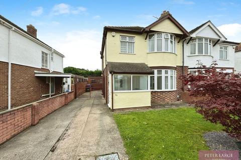 3 bedroom semi-detached house for sale, 25 North Drive, Rhyl, Denbighshire, LL18 4SW