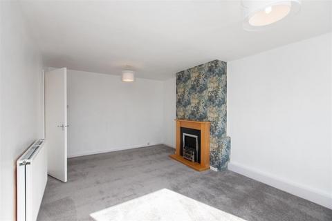 2 bedroom flat to rent, Middleton Hall Road, Birmingham