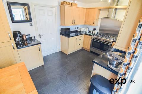 29 Brocklehurst Drive, Edwinstowe, Mansfield, NG21 9JW