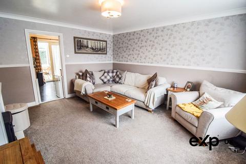 29 Brocklehurst Drive, Edwinstowe, Mansfield, NG21 9JW