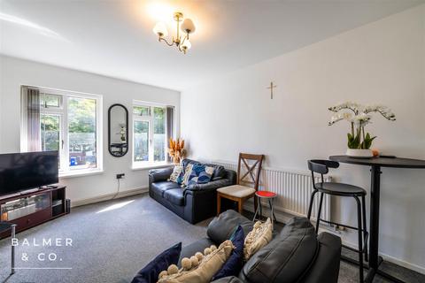 2 bedroom apartment for sale, Sportside Avenue, Worsley M28