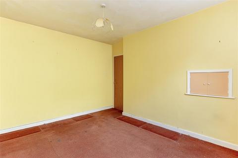 3 bedroom semi-detached house for sale, Moseley Wood Bank, Leeds