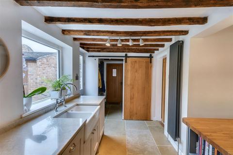 5 Barroon, Castle Donington, Derby, DE74 2PE