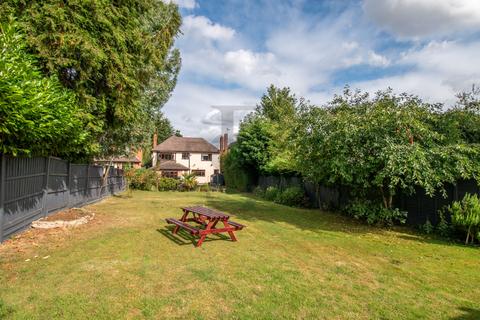 5 bedroom detached house for sale, Uppingham Road, Leicester