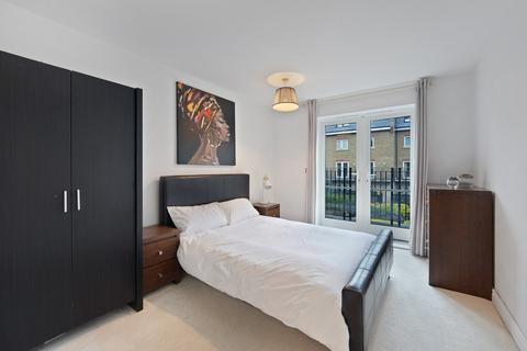 2 bedroom flat for sale, Voltaire Buildings, London, SW18