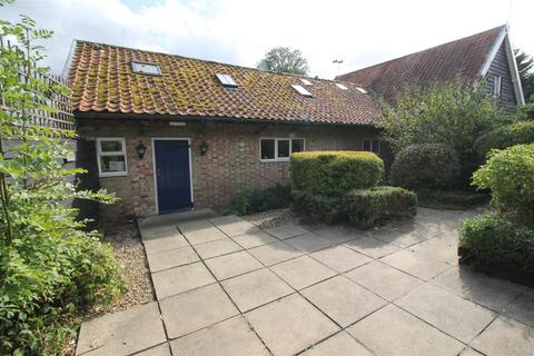 3 bedroom barn conversion to rent, Badingham