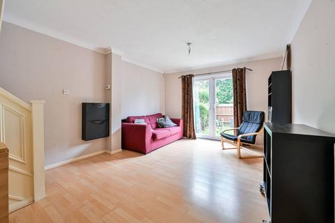 2 bedroom terraced house to rent, Chaucer Drive, South Bermondsey, London, SE1