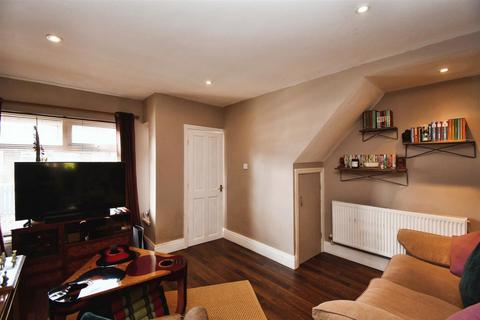 2 bedroom terraced house for sale, Moorhouse Road, Hull