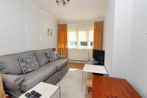 9 Sears Close, Clifton, Shefford, SG17 5HG
