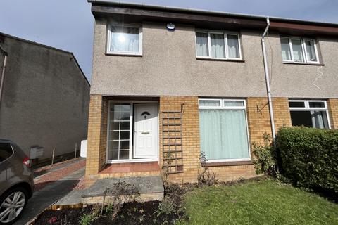 3 bedroom terraced house to rent, Buckstone Howe, Edinburgh EH10