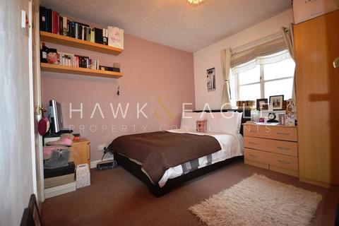 2 bedroom flat to rent, Wheat Sheaf Close, London, Greater London. E14