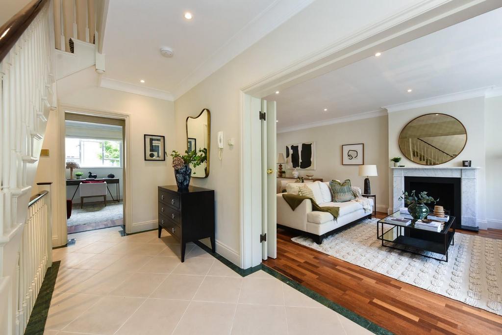 8 Sussex Square (24).JPG