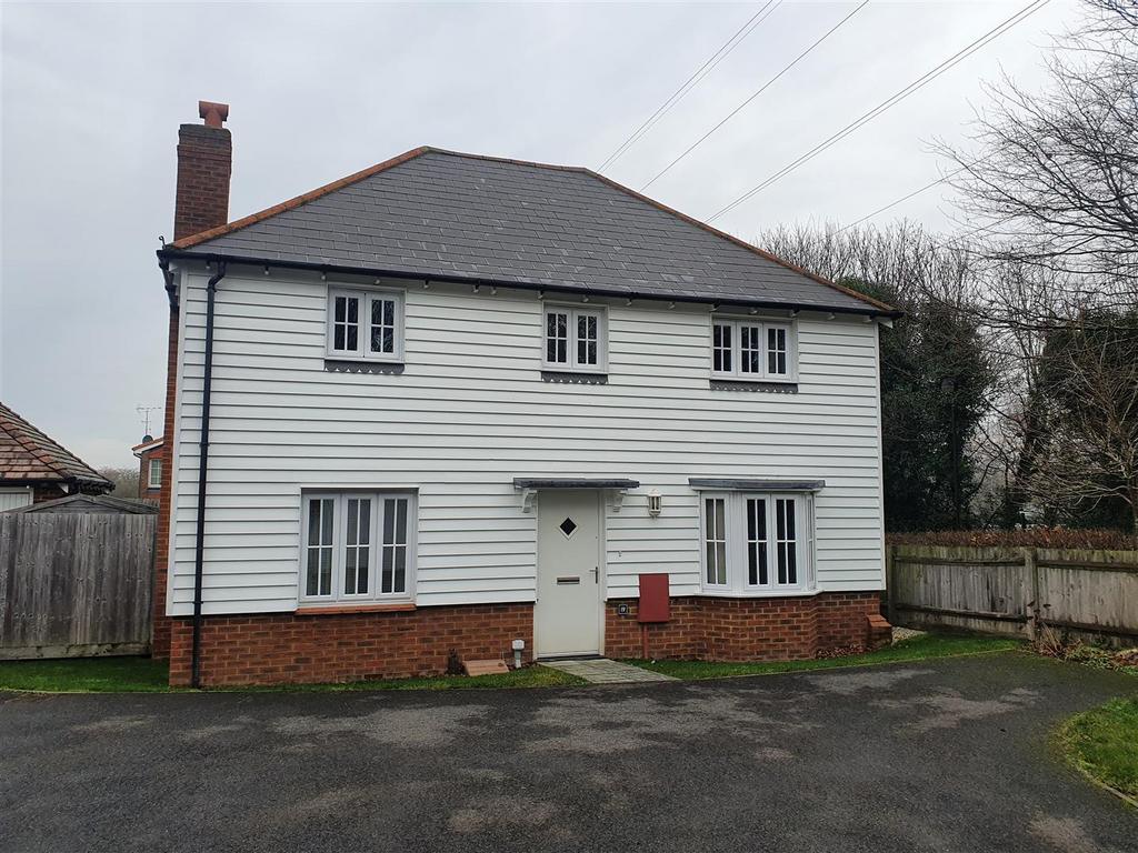 Vigor Close, East Malling, ME19 6FS 3 bed detached house to rent £