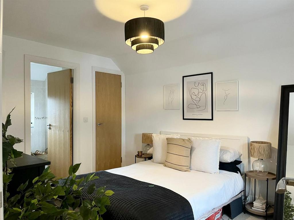 Bed 1
