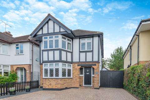 3 bedroom detached house for sale, Green Lane, St. Albans, Hertfordshire