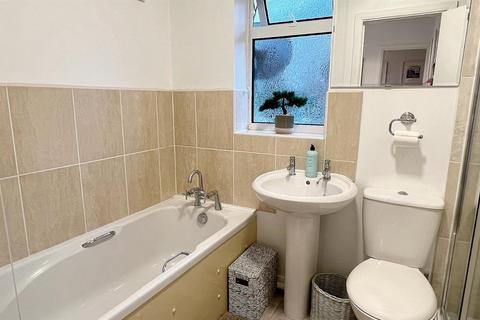 3 bedroom semi-detached house to rent, Grange Lane, Sutton Coldfield, West Midlands, B75