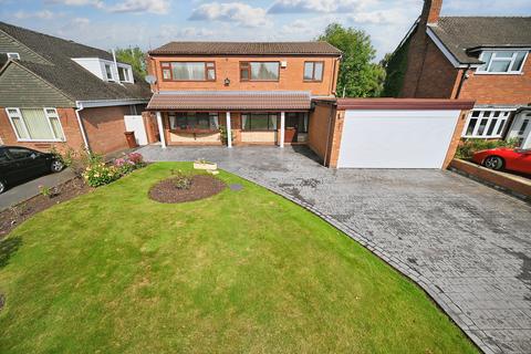 5 bedroom detached house for sale, Cranmere Avenue, Wolverhampton WV6