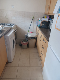 1 bedroom in a flat share to rent, Brunswick Gardens, London W5