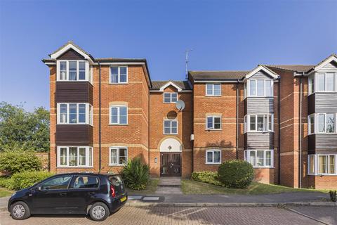 1 bedroom flat for sale, The Springs, Hertford SG13