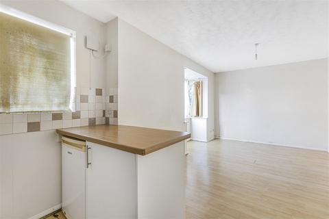 1 bedroom flat for sale, The Springs, Hertford SG13