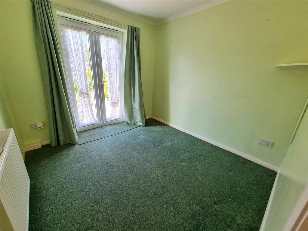 Bedroom 2.jpg