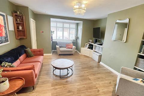 20 Derwent Road, Birmingham, B30 2UU
