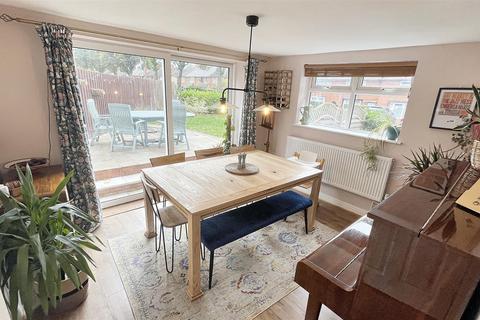 20 Derwent Road, Birmingham, B30 2UU