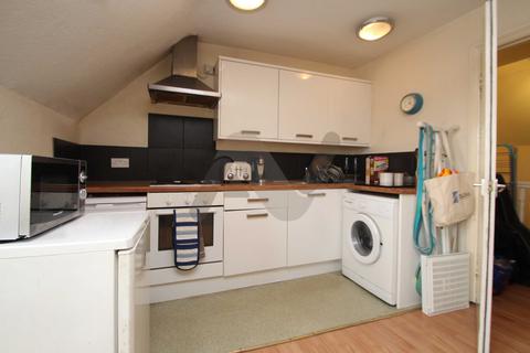 1 bedroom flat to rent, Woodlands Park Road, London N15