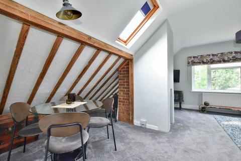 2 bedroom maisonette for sale, Langley Hill, Kings Langley WD4