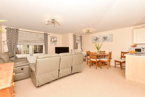 2 bedroom apartment for sale, Lancaster Way, Ashford, Kent