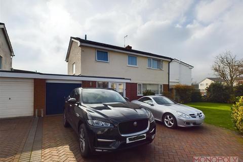 4 bedroom detached house for sale, Alyn Drive, Rossett, Wrexham