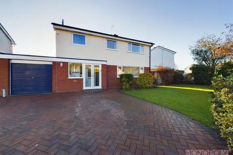 4 bedroom link detached house for sale, Alyn Drive, Rossett, Wrexham