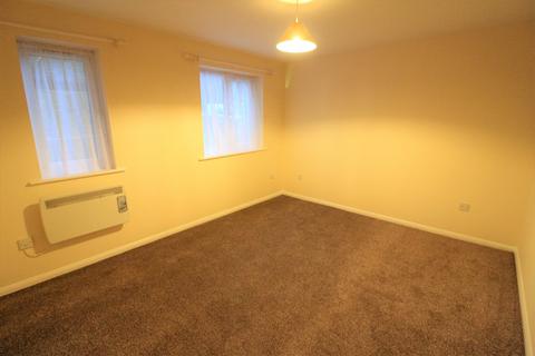 1 bedroom flat to rent, Oakhill Road, Purfleet-on-Thames RM19